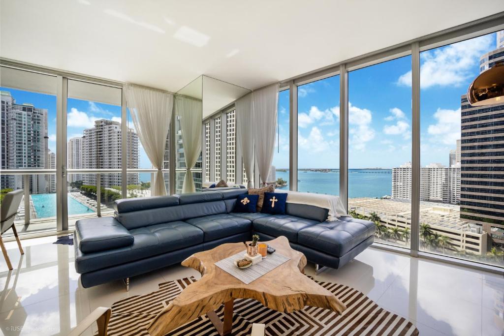 Sublime Ocean & Pool View Unit At Icon Brickell, Miami