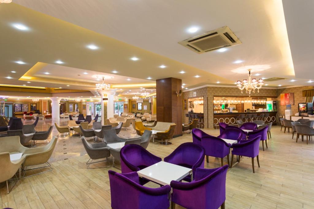 Primasol Hane Family Resort Hotel — Restaurant & bars in Side