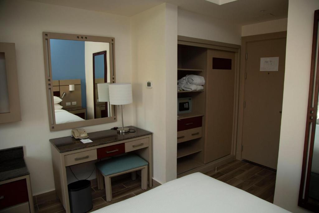 Swiss Inn Resort Hurghada — Hotel rooms in Hurghada, Red Sea