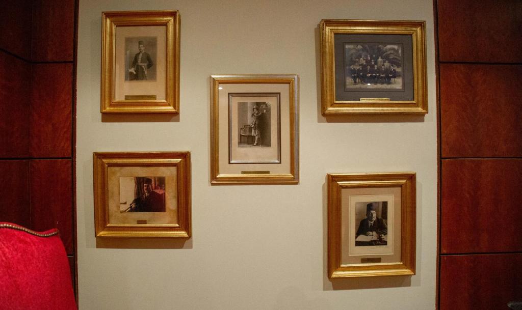 フロント・ロビー