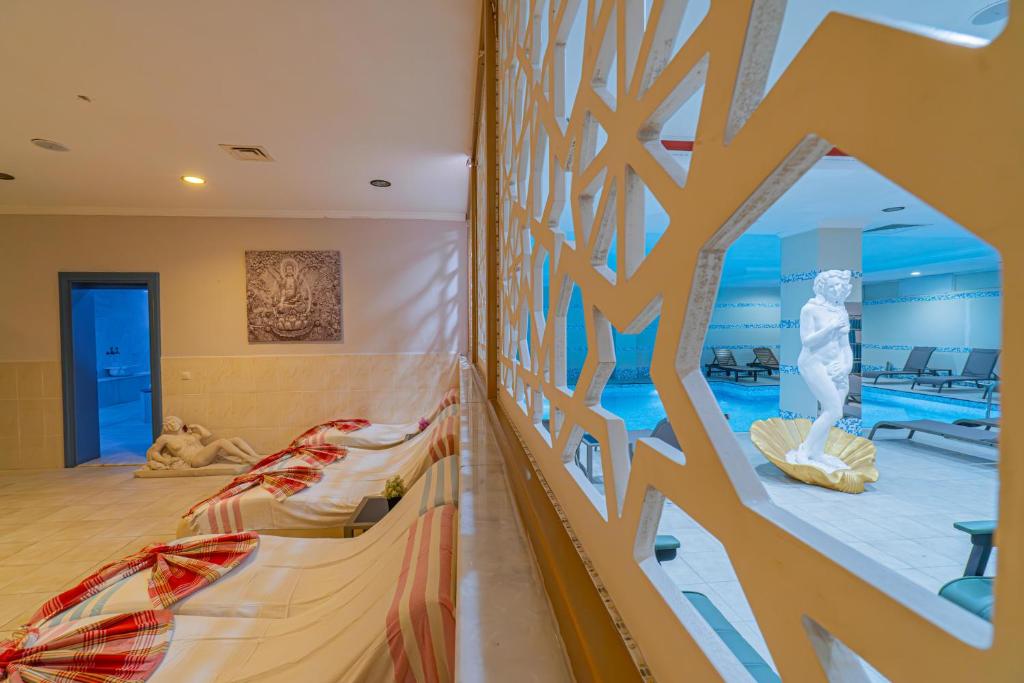 Q Ella Beach Hotel - All Inclusive — Side