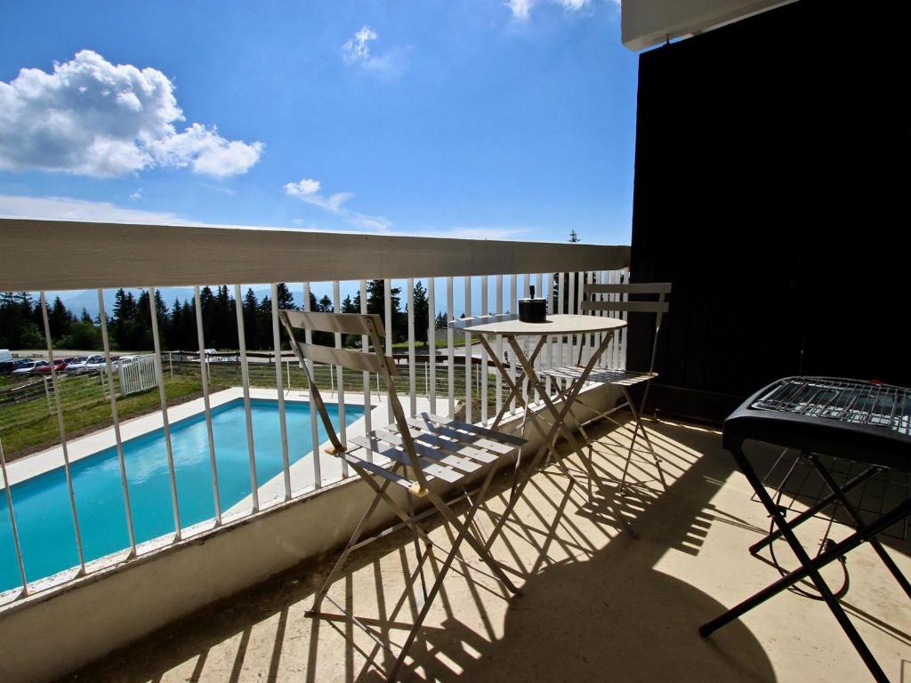 Studio cabine 27m², sud, pied des pistes, balcon, piscine été, animaux OK - FR-1-549-48, Chamrousse