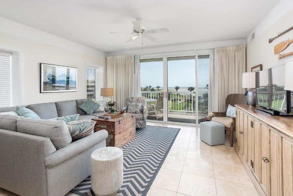 St. Simons Grand #202, Ostrov Saint Simons