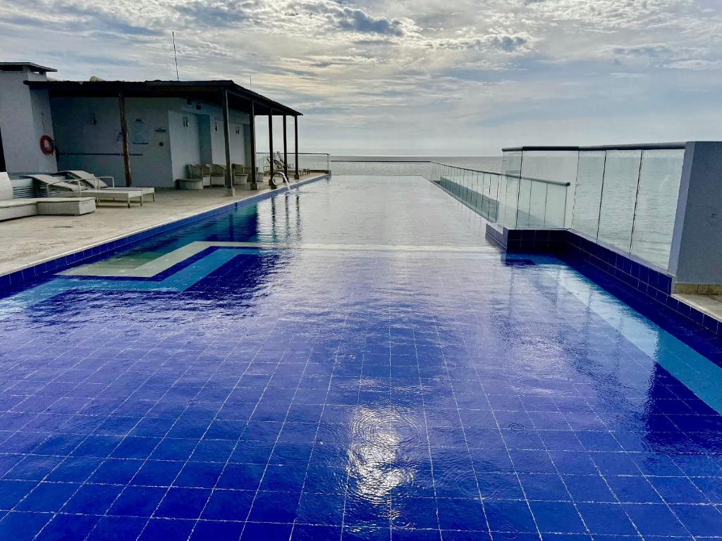 3 Bedroom Apartment North Zone. Seaview - 4