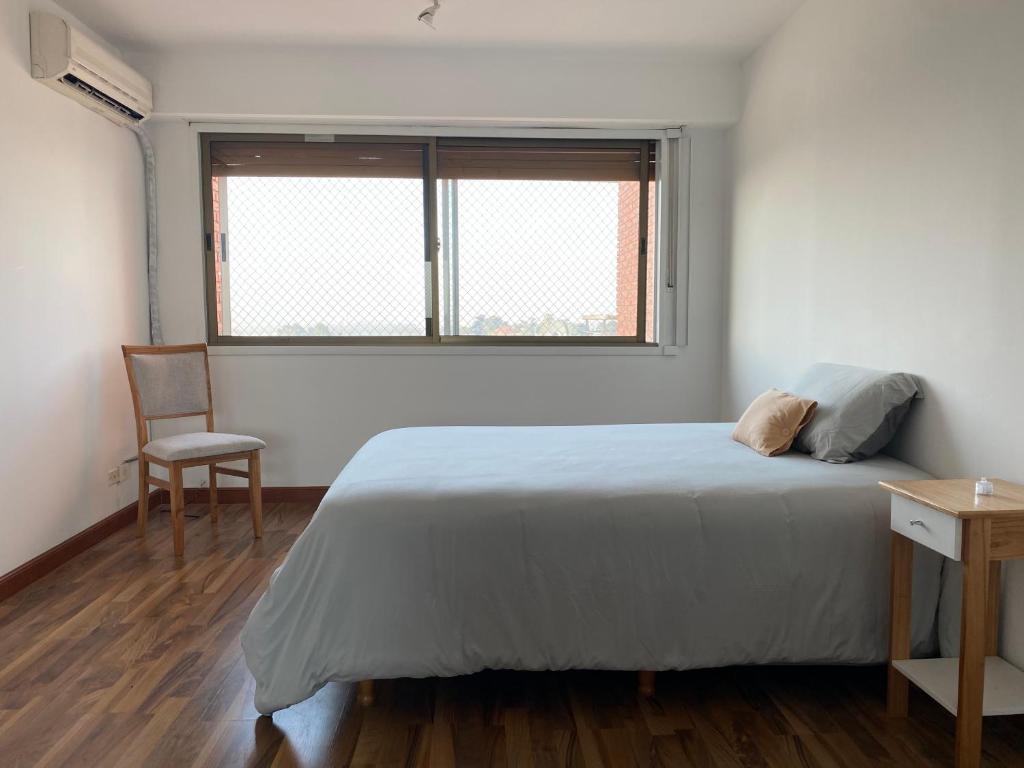 B & B holistic view Nunez - 2