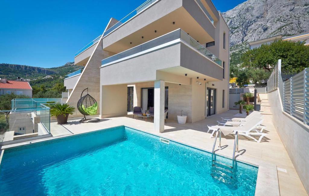 Awesome Home In Makarska With Sauna, Makarská