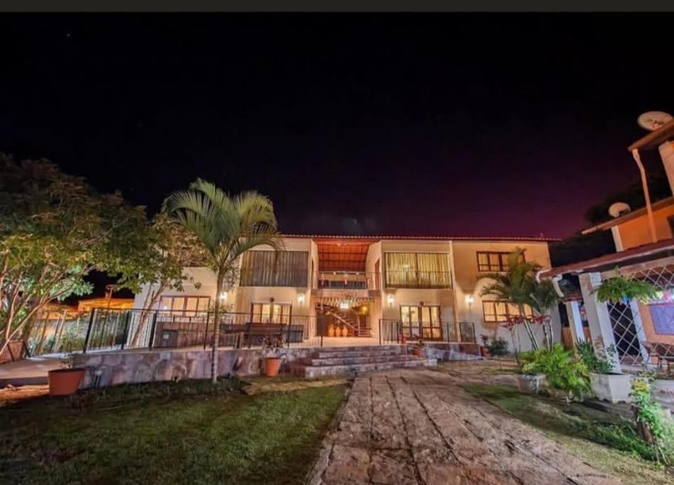 Vila das cores Mucuge, Mucugê