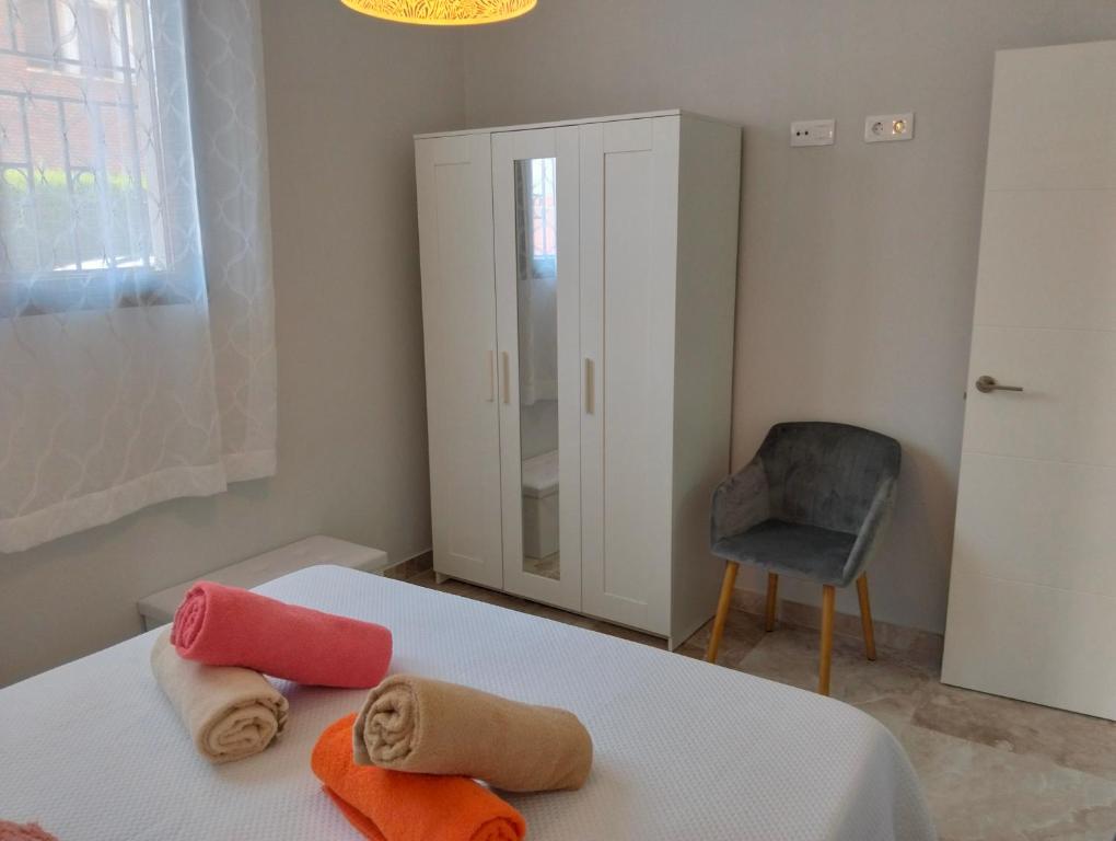 APARTAMENTO SOL - 2 apartamentos céntricos juntos cerca de la playa, ideales para grupos grandes - 2