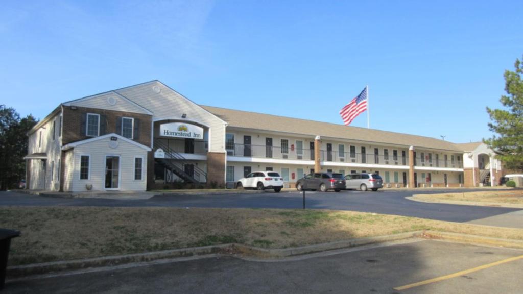 Homestead Inn, Canton