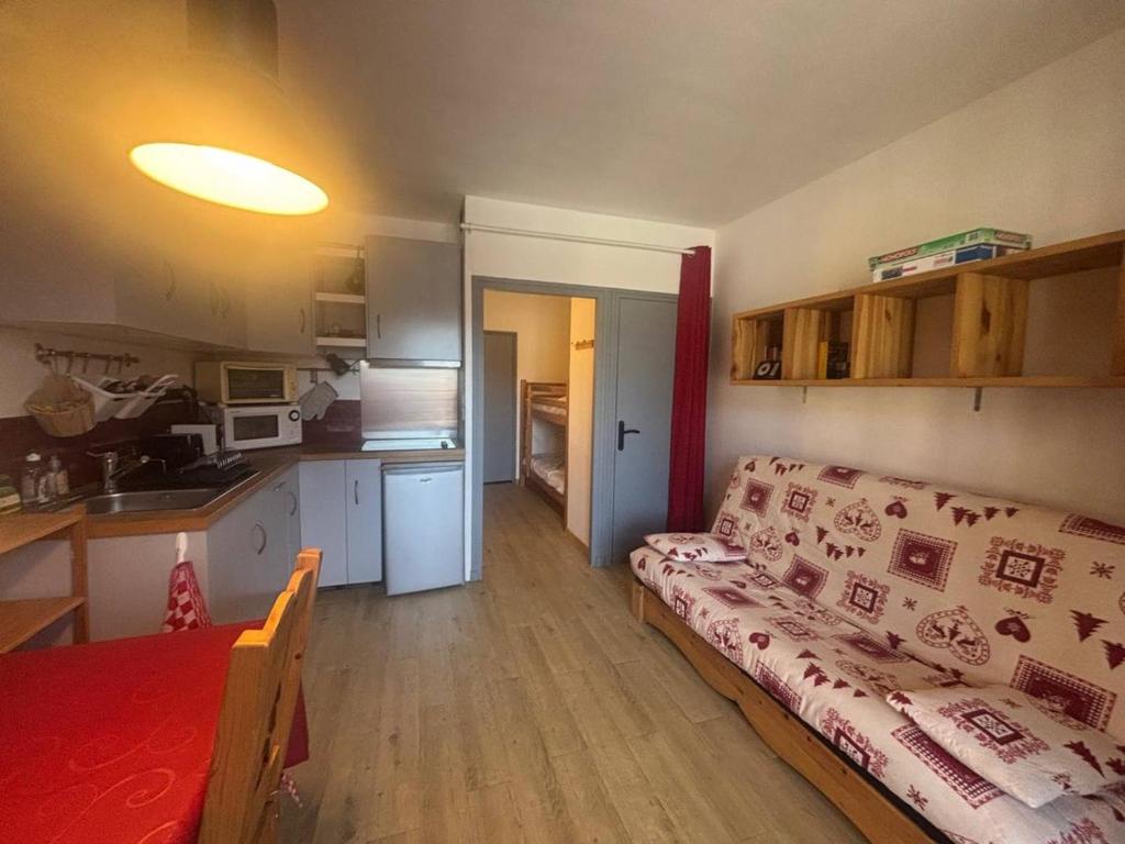 Studio cabine avec ascenseur, idéal couple ou famille, fonctionnel et bien équipé - 1