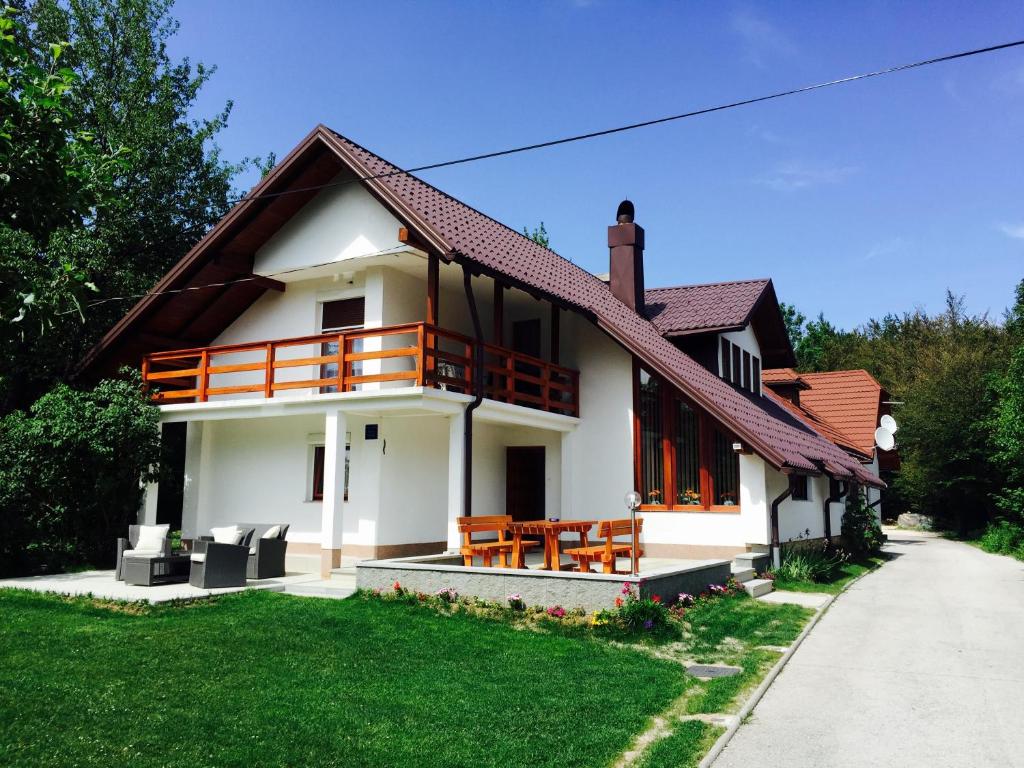 House Samardzic photo