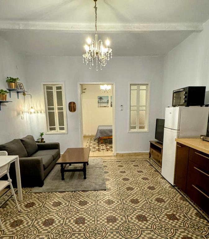 Authentic, cozy piece of heaven, Haifa