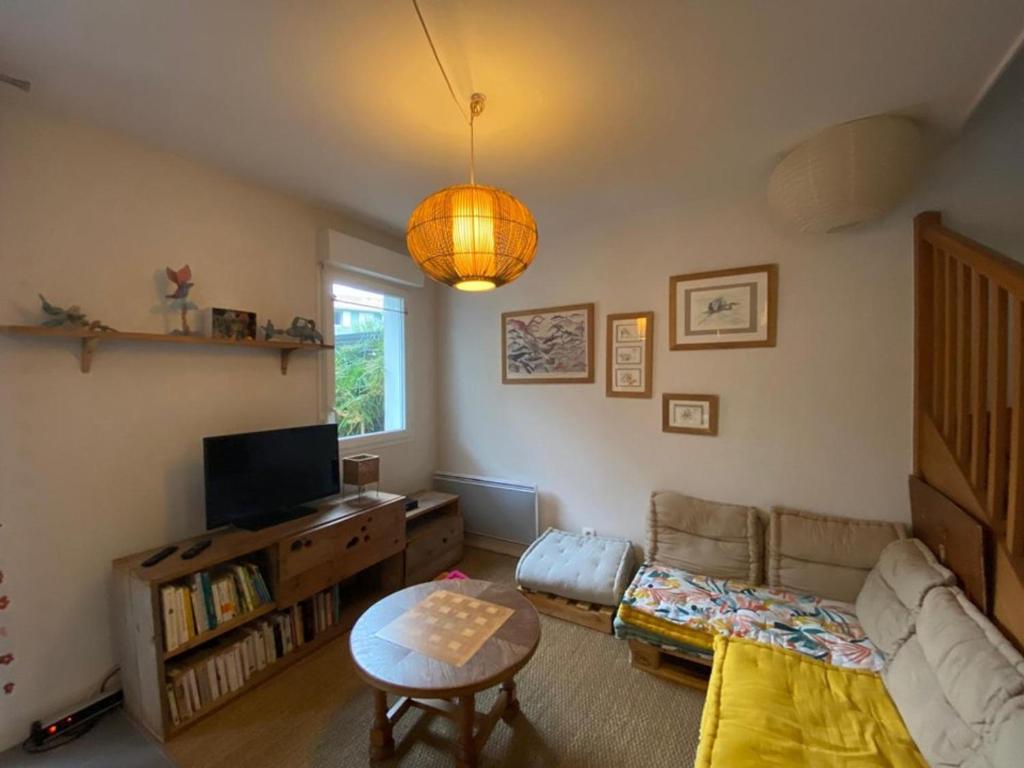 Maison à deux pas de la plage avec jardin et parking - FR-1-413-86 - 3