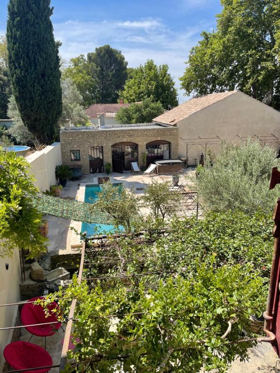 Mas des Armouriers, Violès