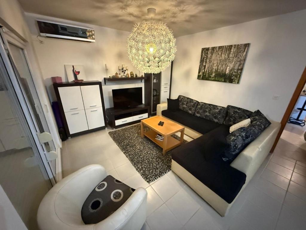 two bedroom apartment with parking - 1