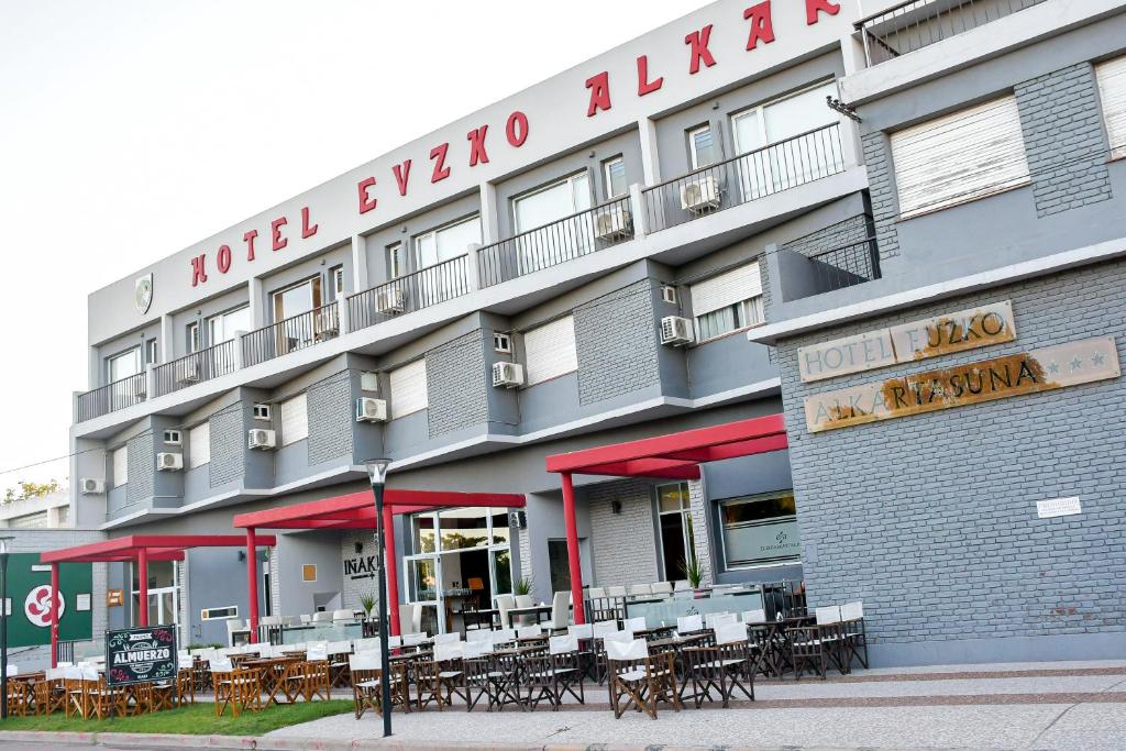 Hotel Euzko Alkartasuna - 2