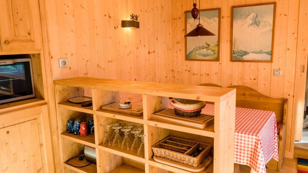 Charming mountain view apartment in Morzine - 3