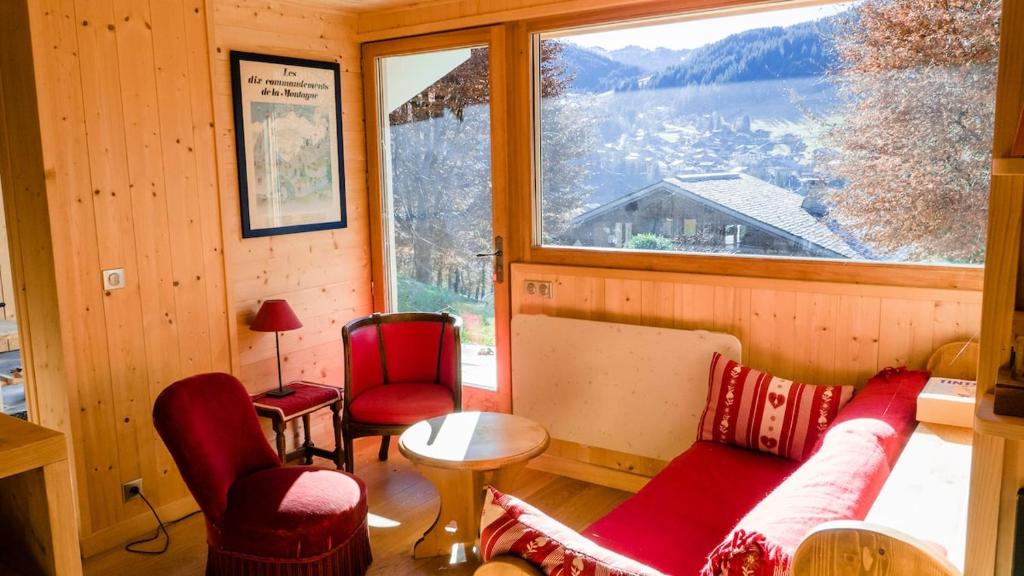 Charming mountain view apartment in Morzine - 4