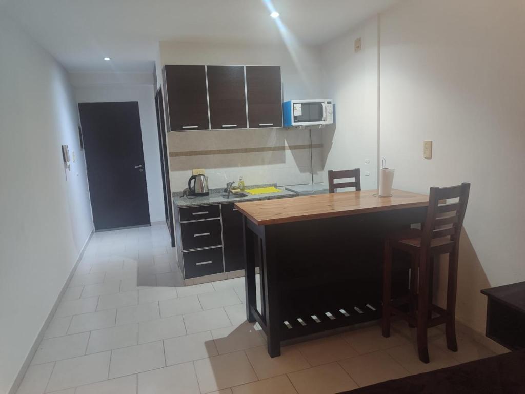 Corrientes Apart 3, Corrientes