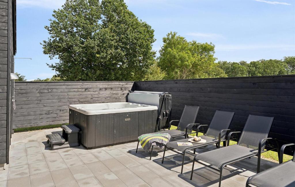 Amazing Home In Sydals With Sauna, Sarup