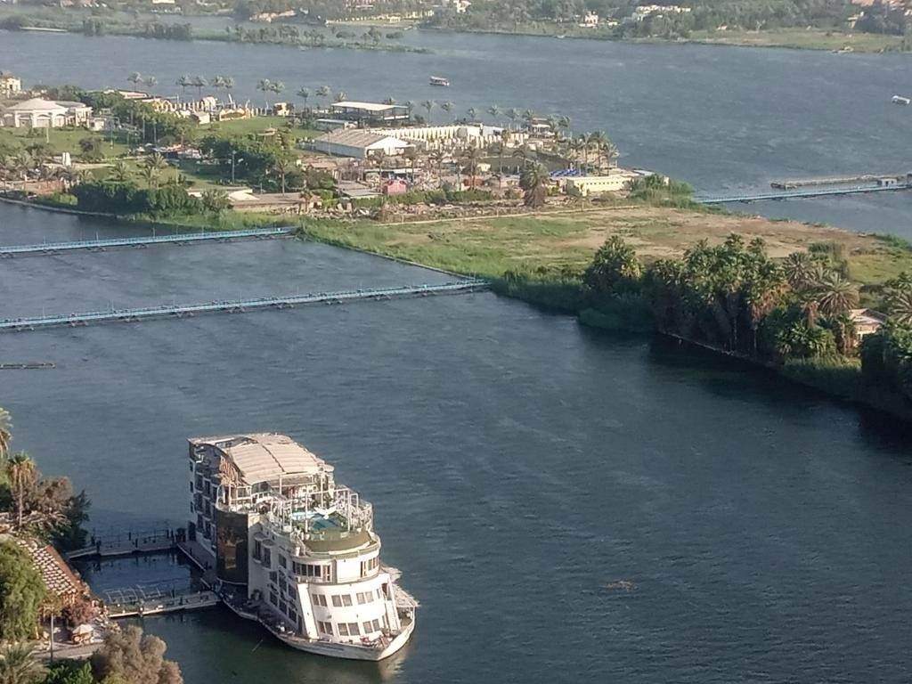 Nile View Maadi, Káhira