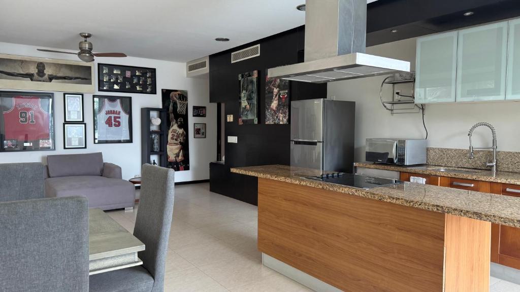 Peninsula PV 2bed 2 bad - 3