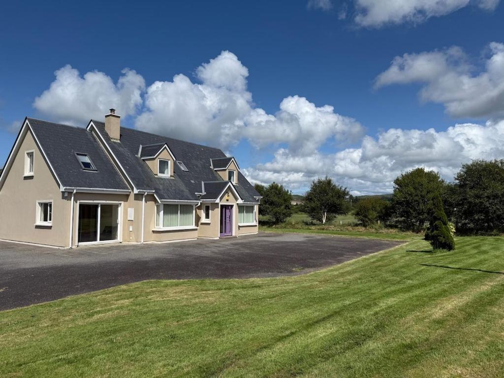 Ring of Kerry Rest - Cahersiveen, Cahersiveen