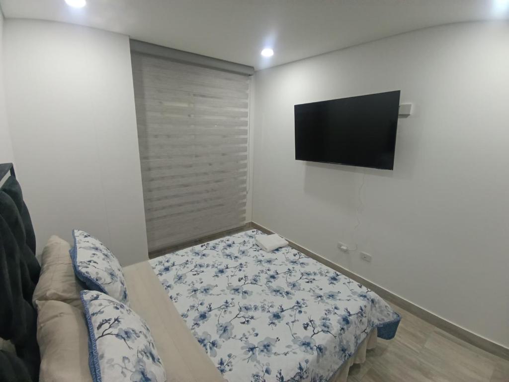 Apartaestudio amoblado, Edificio Avanzzare T2-301 - 5