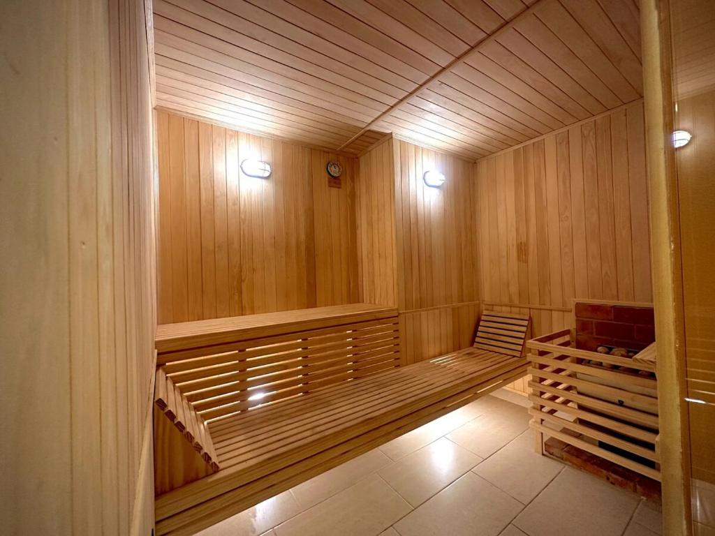 Studio with Marina View - 5