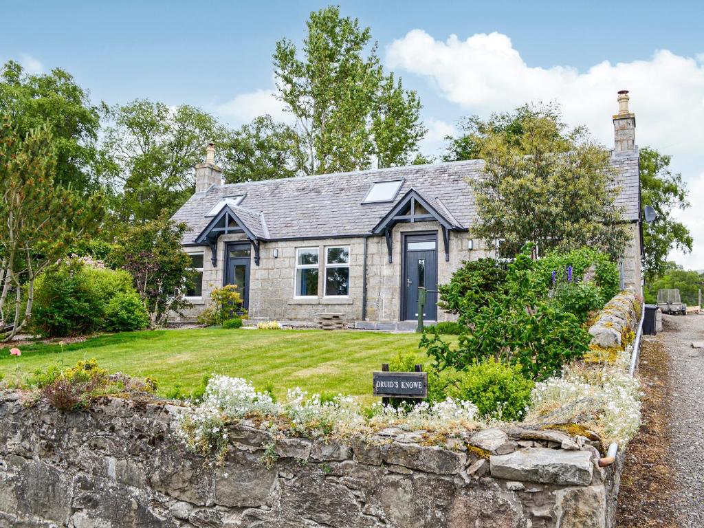 Druids Knowe, Tarfside