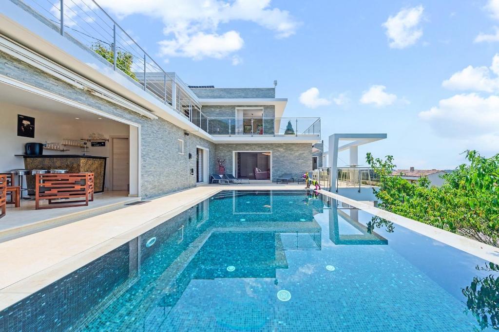 Victory - Villa d 'Architecte Panorama - LeBooker - 2