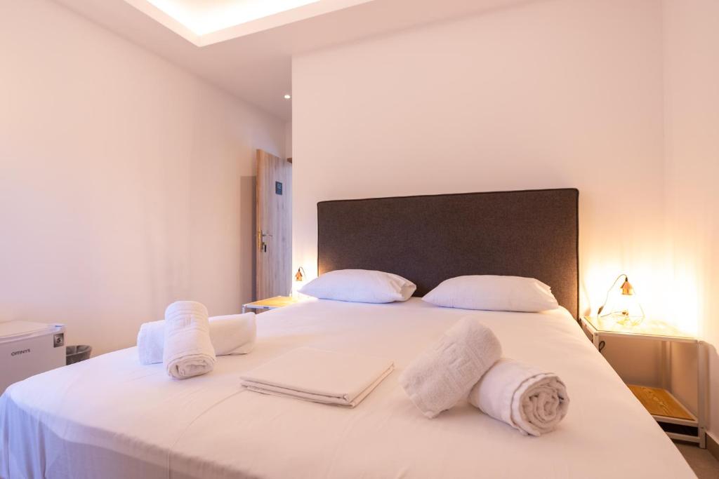 Stone Palace Hotel Near Athen's Airport Free Shuttle From and to Athen's Airport - Facilities image