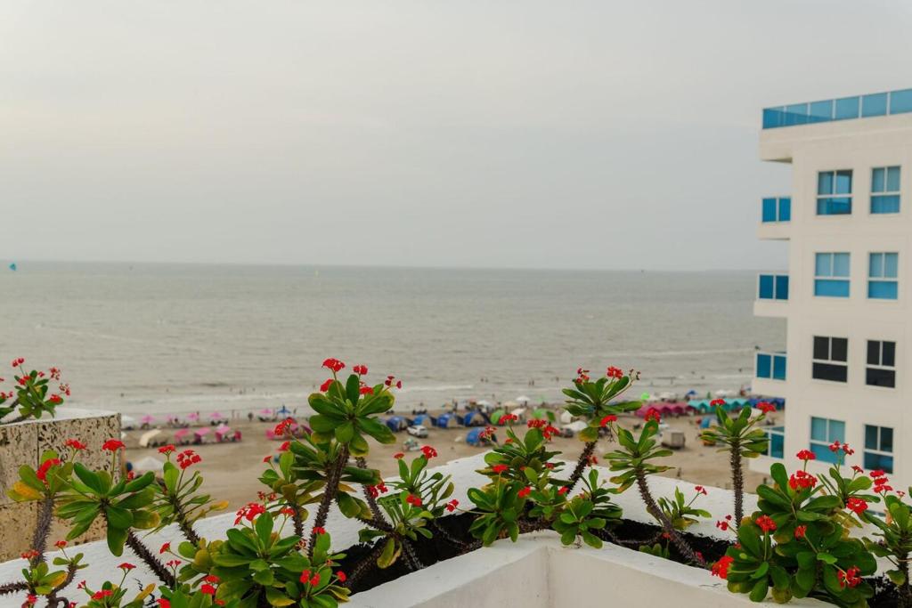 condominio con salida directa al mar - 4