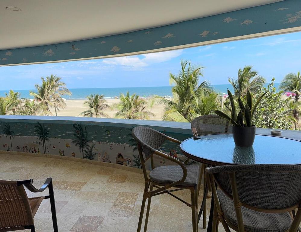 condominio con salida directa al mar - 5