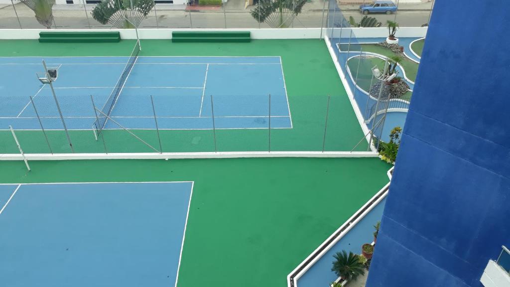 Diamond Beach Tonsupa Ecuador, frente al mar - 1