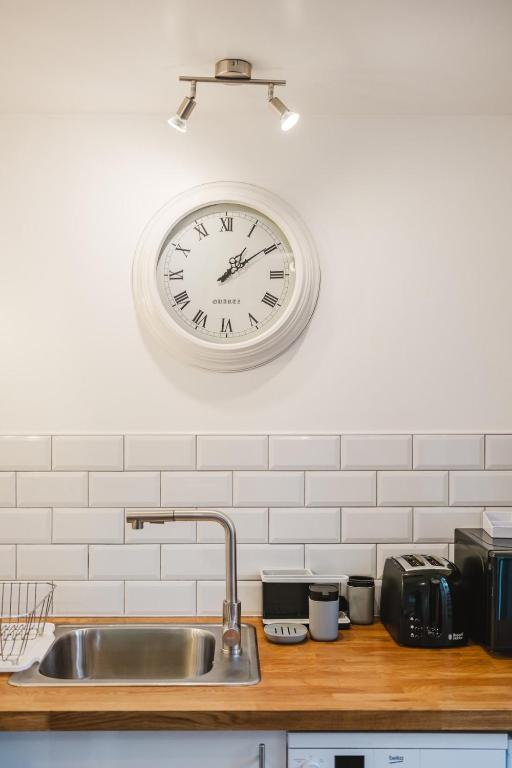 Cosy Studio Annexe in the Centre of Cheltenham, Cheltenham