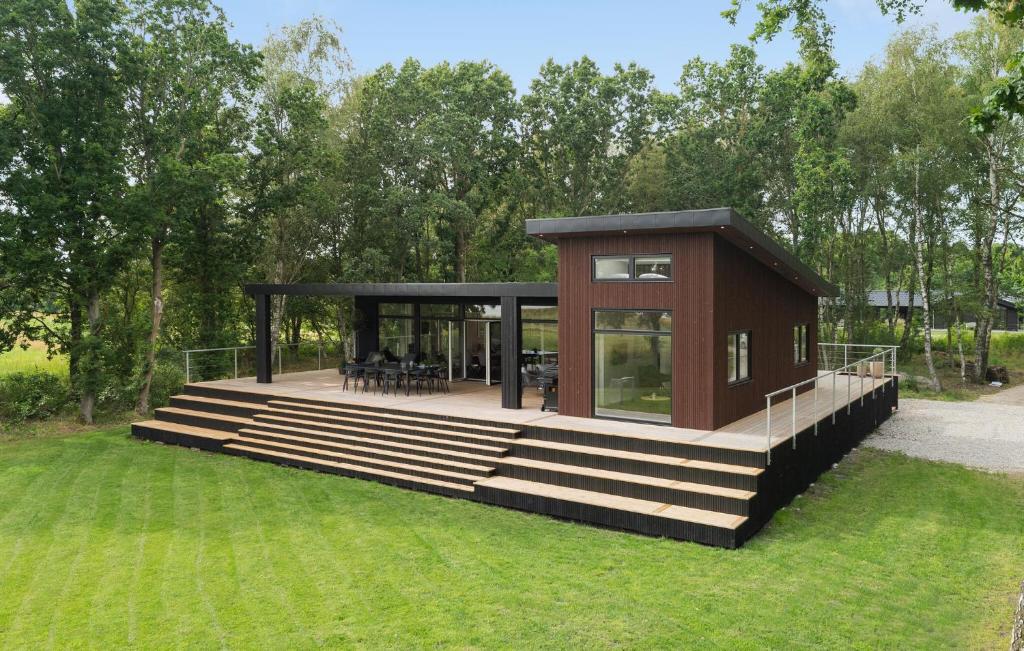 Nice Home In Hadsund With Wifi, Hadsund