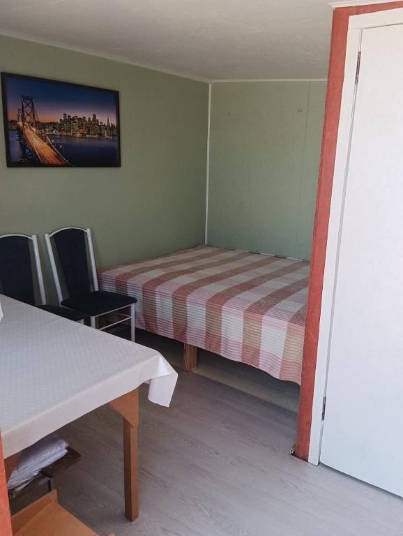 Восток Долинка, Cholpon-Ata