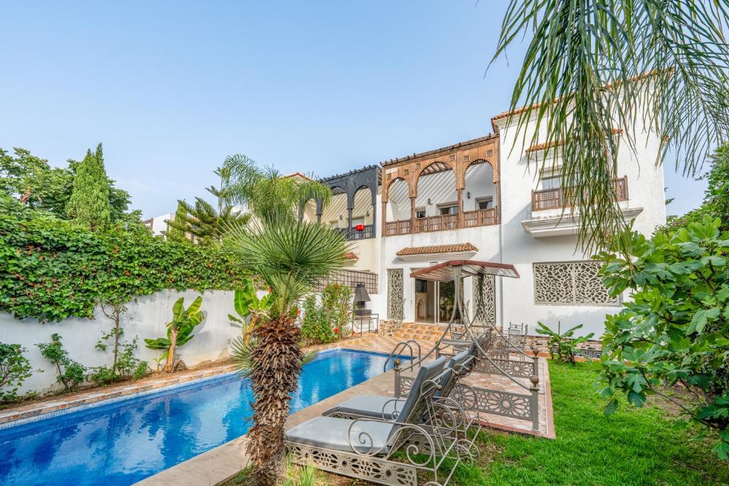 villa 31 de luxe avec Piscine hot gamme 전경