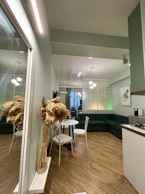 On The Ninth Sky, Tbilisi