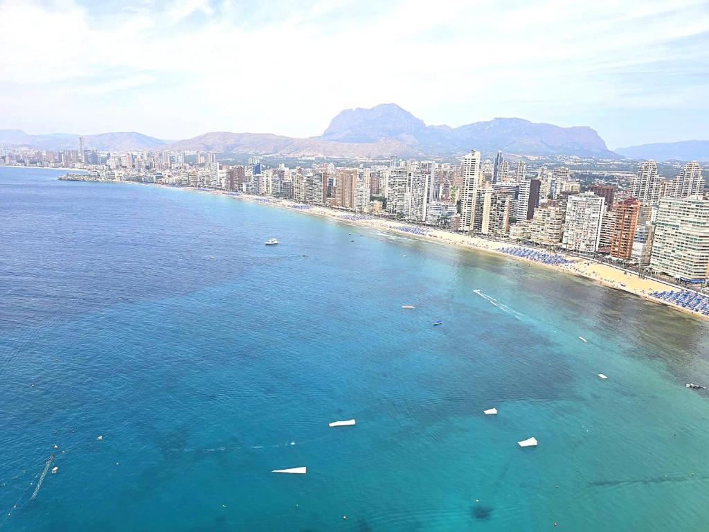 First line VIP tree bedrooms with spectacular view, Benidorm