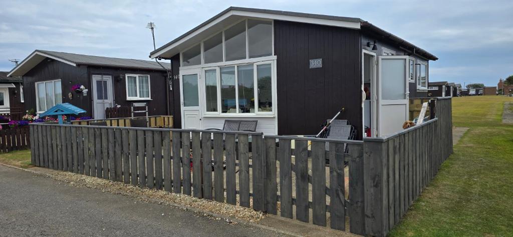 Foxys Seaside Retreat, Withernsea photo 6