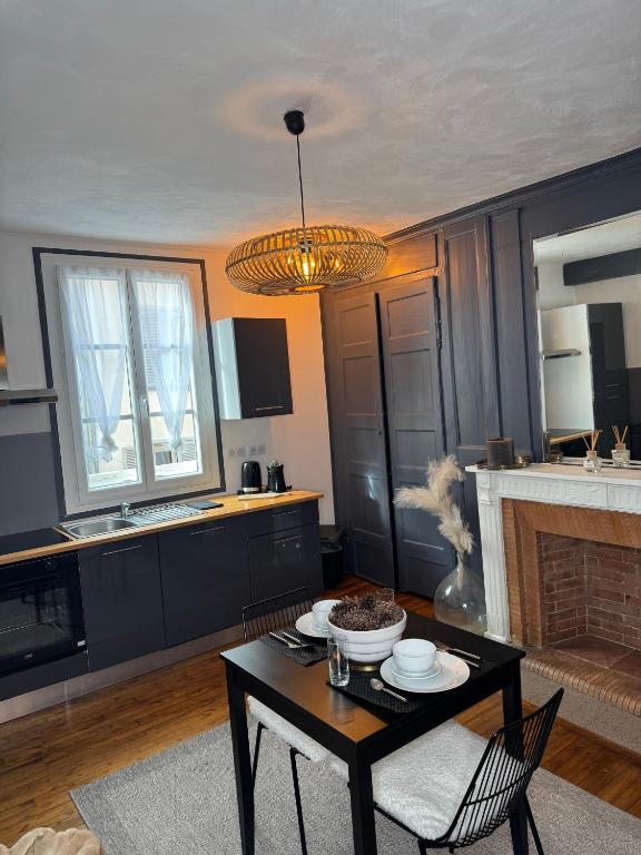 Le Signature, Limoges