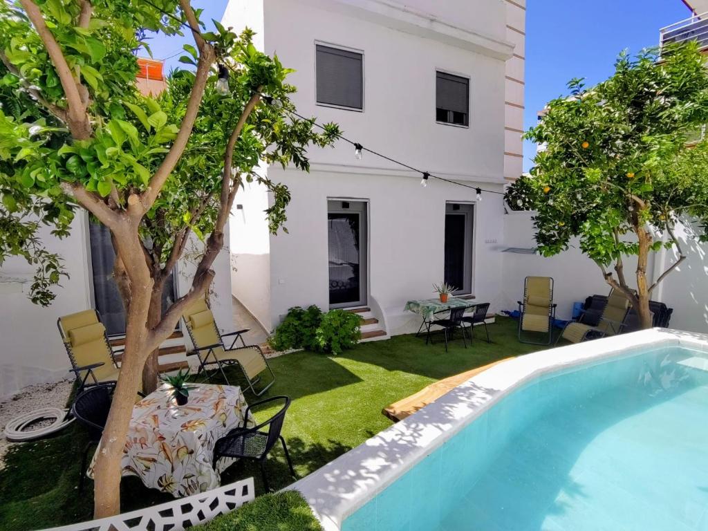 CASITA NAIF ESTANCIAS EN TORRE DEL MAR a 30 METROS DE LA PLAYA, Torre del Mar