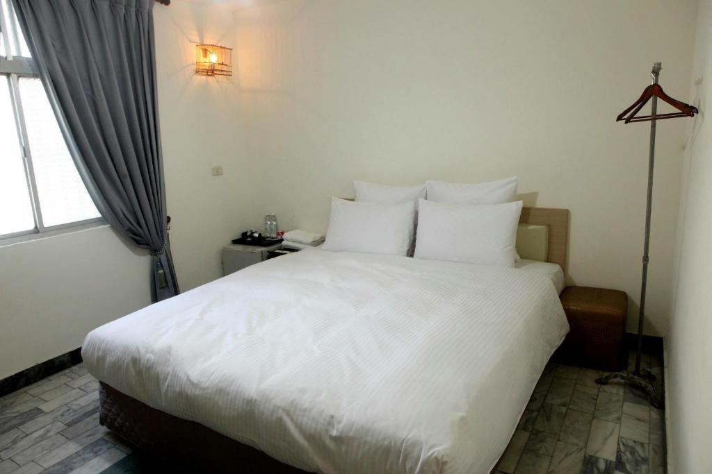 Xie Tainan Castle Town B&B