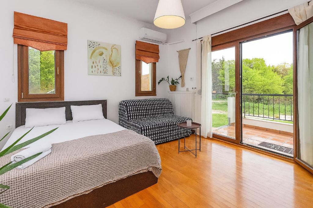 Suite Acropolis Serres With Parking Next to Center, Serres