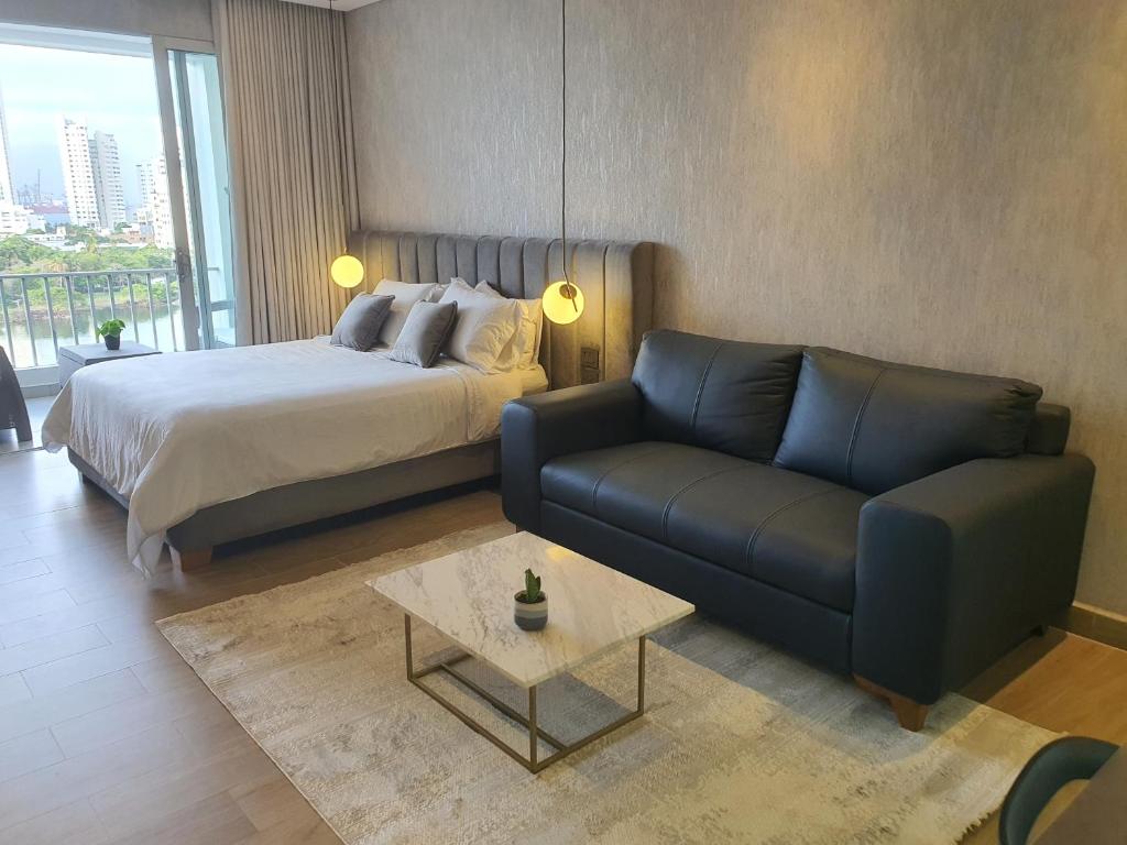 Moderna suite con balcón y vista al lago y al mar - 3