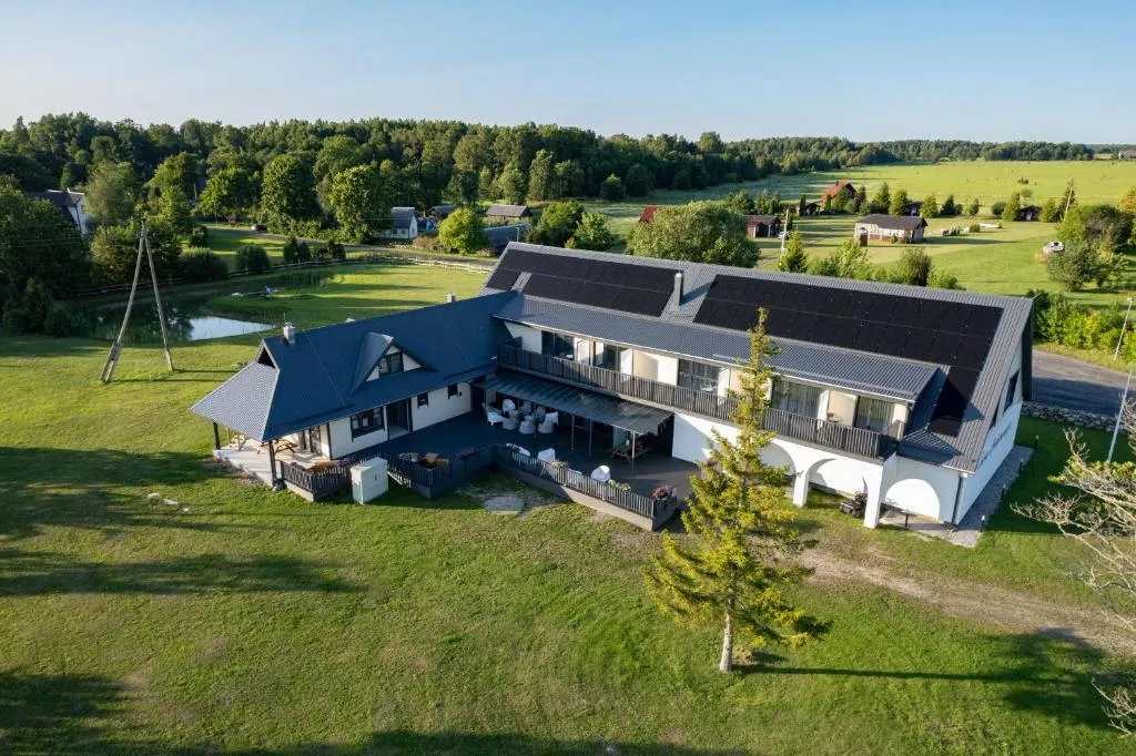 Hiiumaa Sõru Puhkemaja, hotel v destinaci Sõru