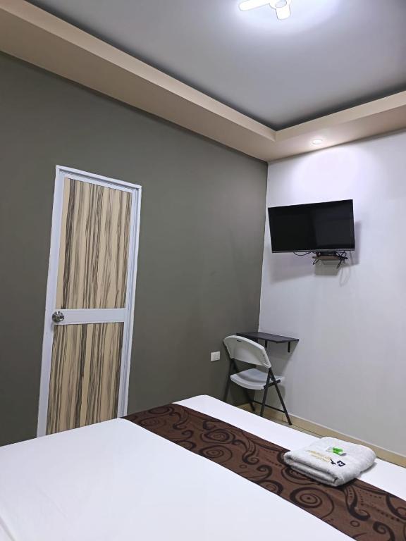 HOTEL d ROHI - 3