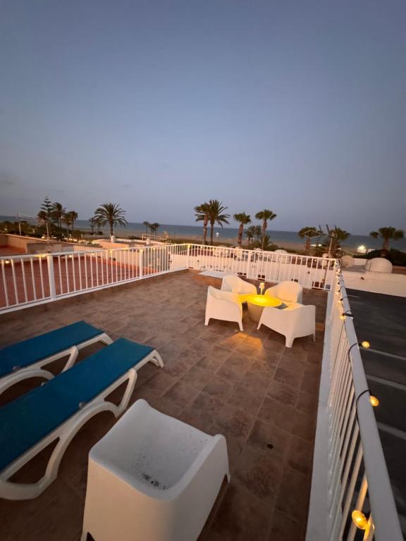 Casa de playa mediterránea, a metros de la playa - 2